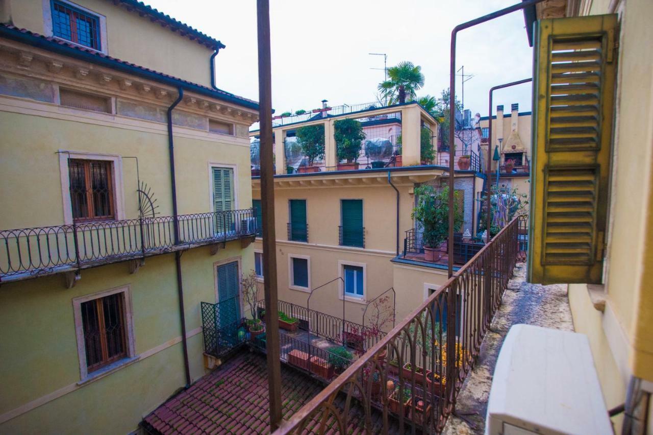 Italianflat - Via Mazzini Apartment Верона Екстериор снимка